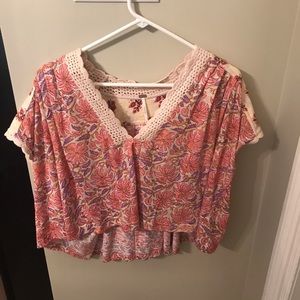 Free People (s) crop shirt
